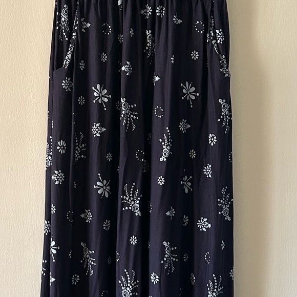 Great Maxi Dress for Summer! - Picture 4 of 4